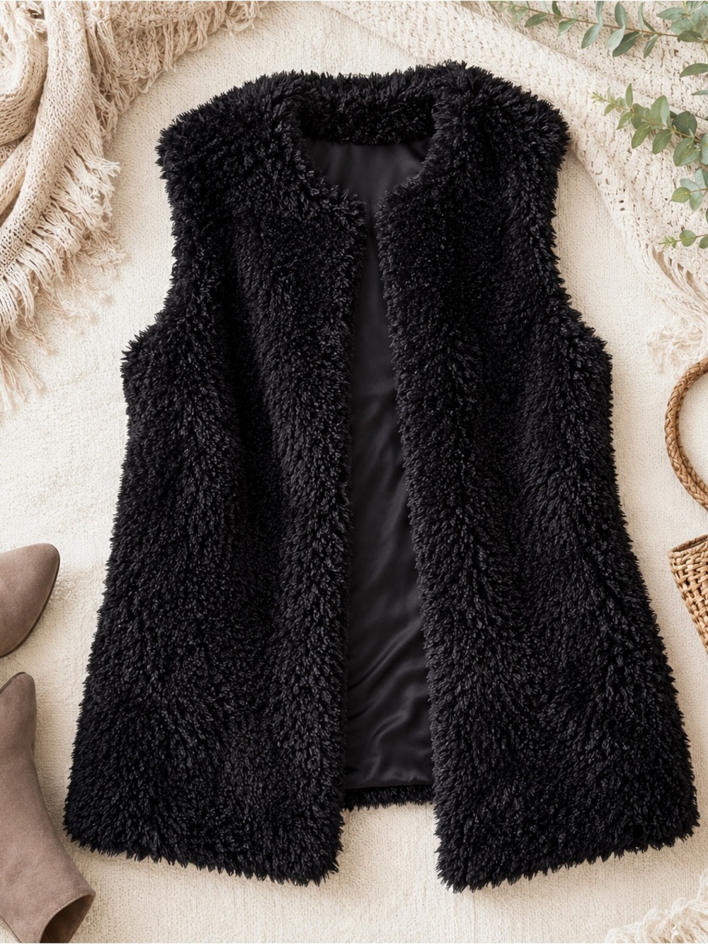 Charlie B Black Faux Fur Sleeveless Vest Jacket - Women Large